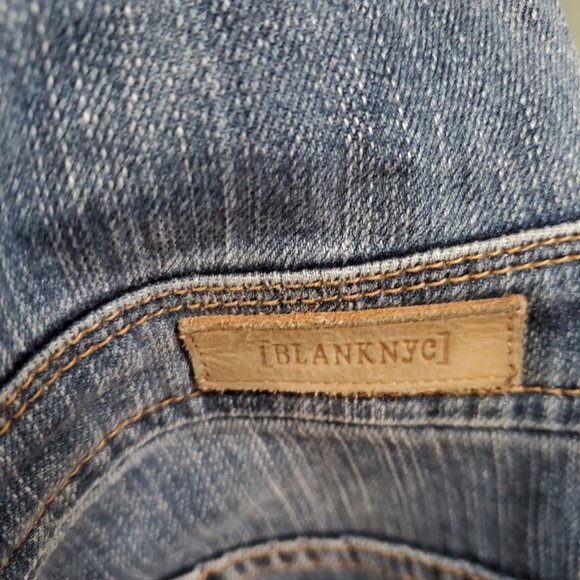 ⭐Host Pick⭐ Blank NYC | Denim Overalls - Picture 3 of 4